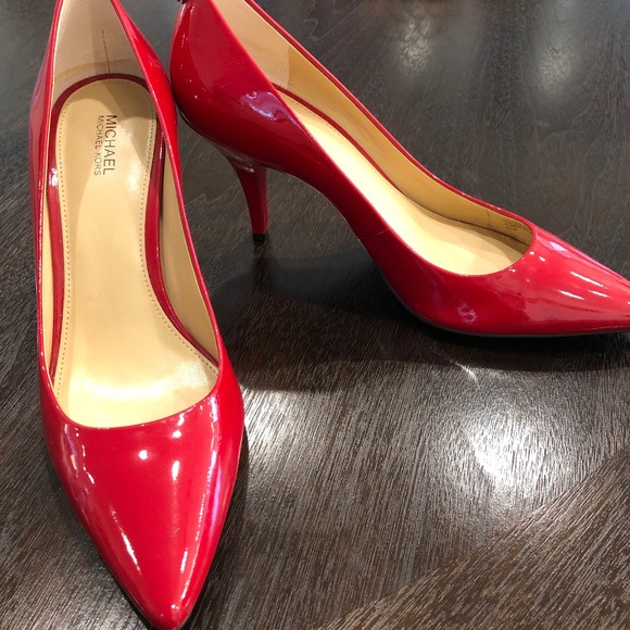 Michael Kors Flex Leather High-Heel Pump